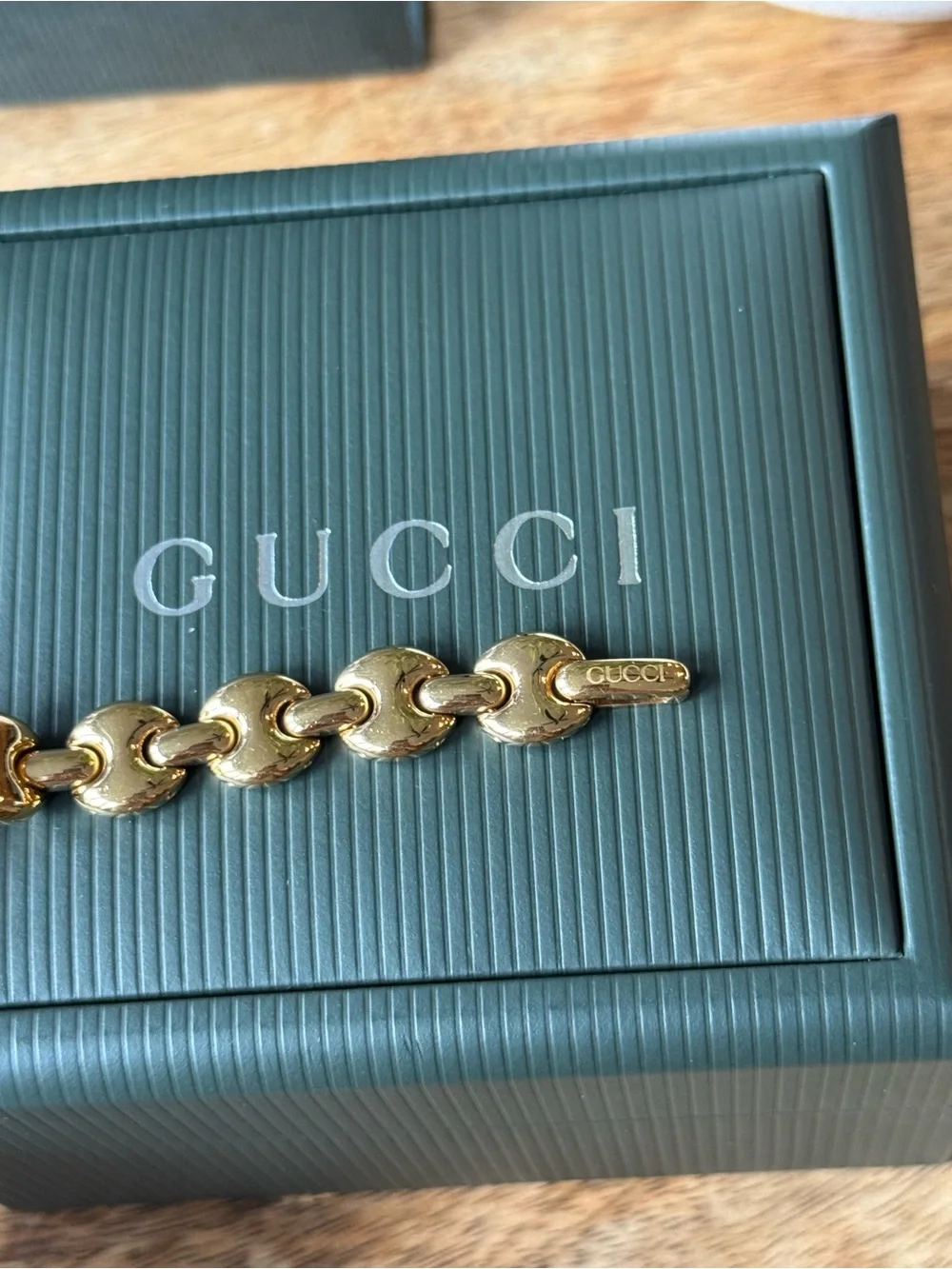 Vintage Gucci 1800L Gold-Tone Quartz Watch with Original Box & Papers